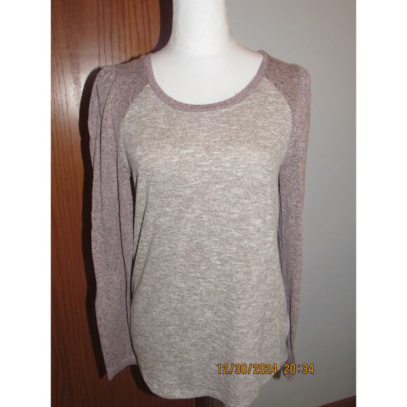 Feather-Soft Sweater by Maurices – Size Small - Picture 1 of 5